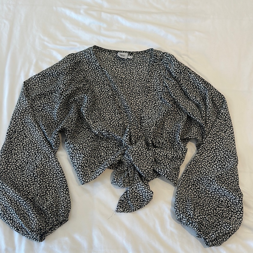Princess Polly Black Puff Sleeve Crop Blouse